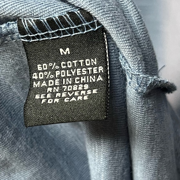 Carbon Light Blue Men's T-Shirt. Medium - Picture 3 of 4